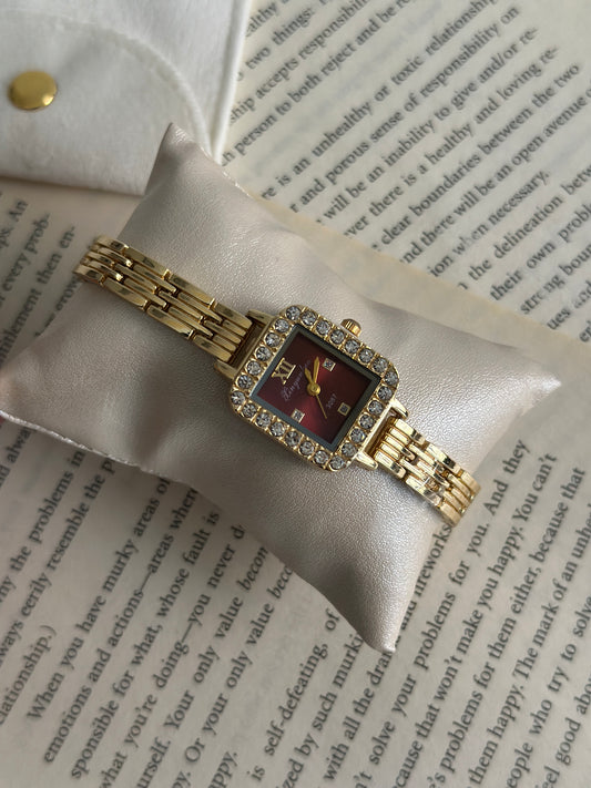 CHERRY LUXE VINTAGE WATCH