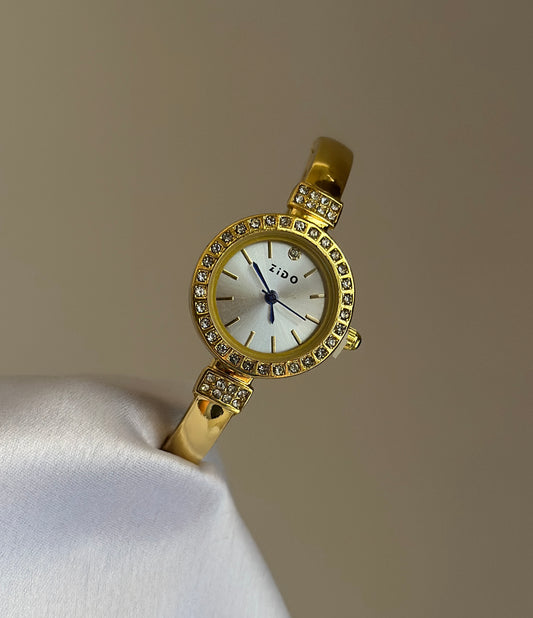 DAISY-VINTAGE-WATCH