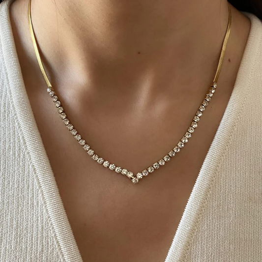 SNOWFLAKE-FRENCH-NECKLACE