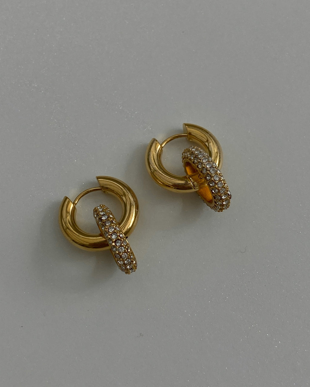 AYLIN-LUSTROUS-HOOPS