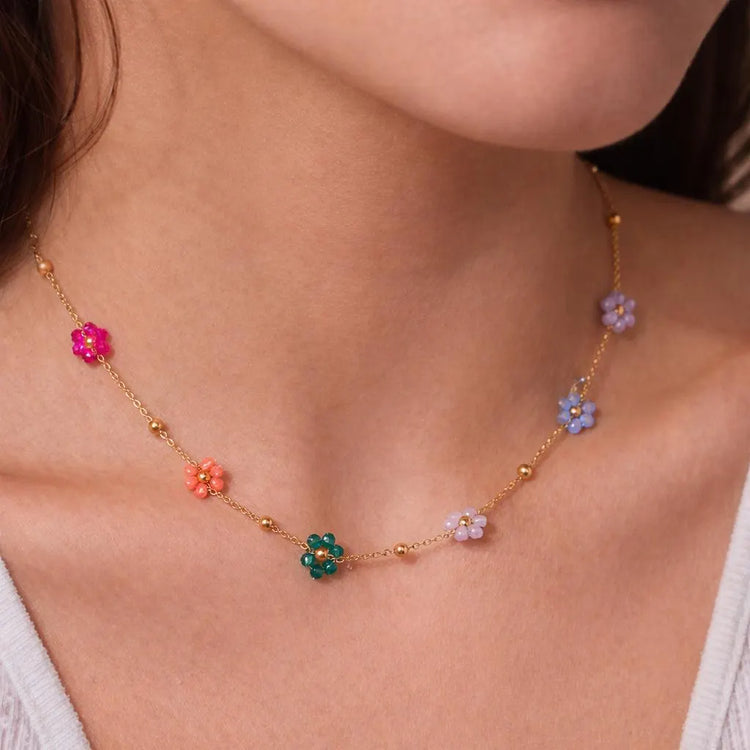 MULTI FLORA NECKLACE