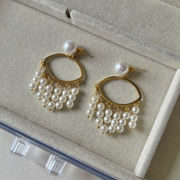 PEARL-EARRINGS