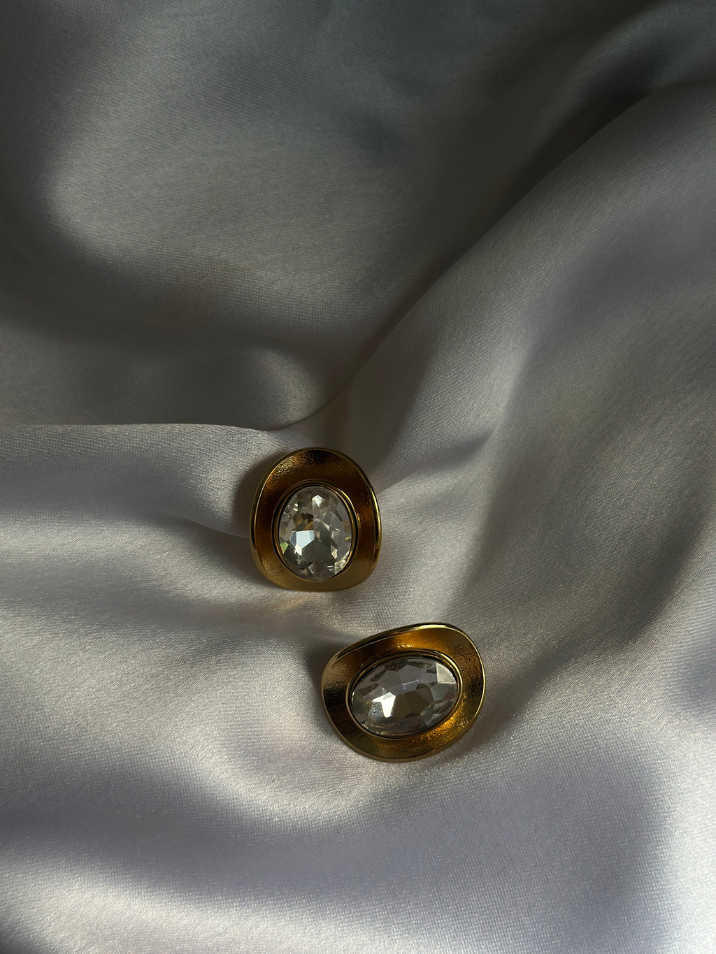 OPAL-STUDS