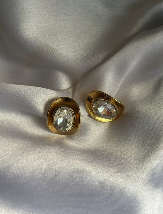 OPAL-STUDS
