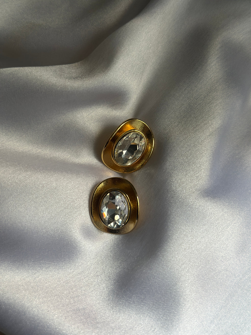 OPAL-STUDS