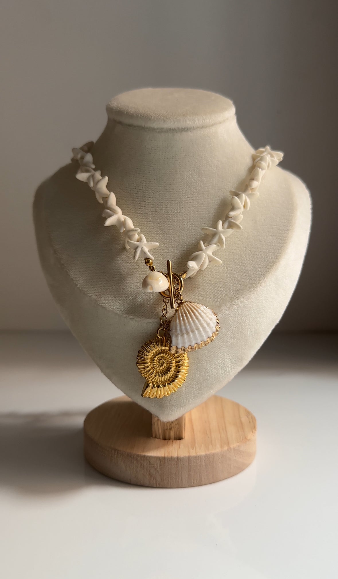 SHELL-BEACH- NECKLACE