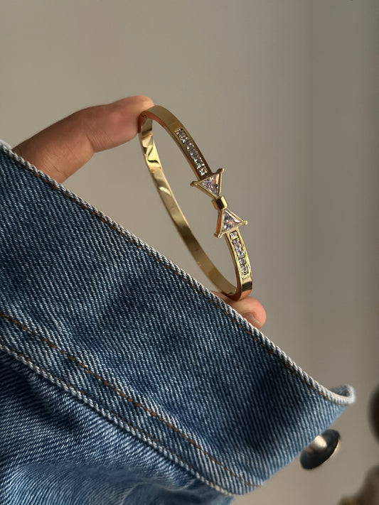 BELLA-BOW-BRACELET