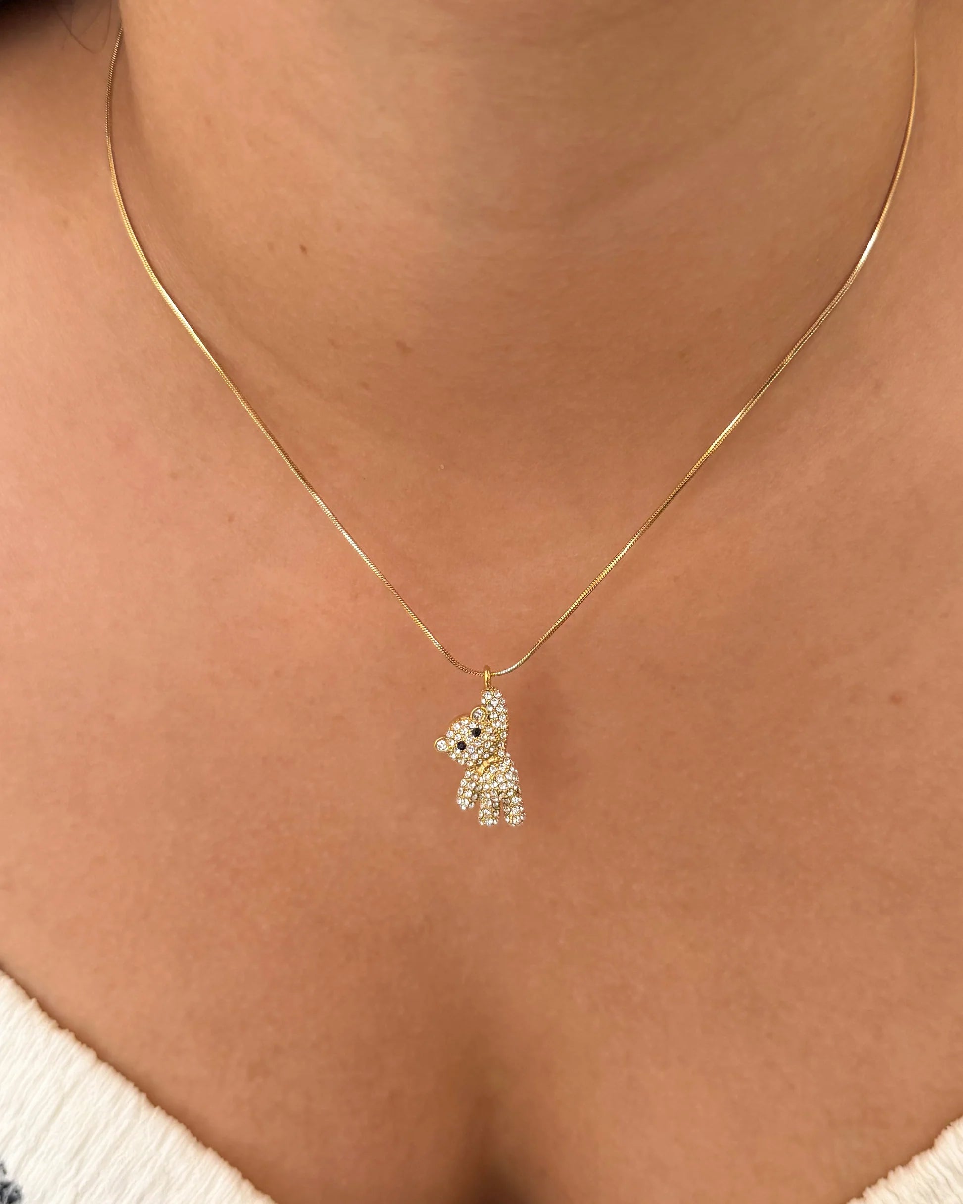 HONEYBEAR NECKLACE