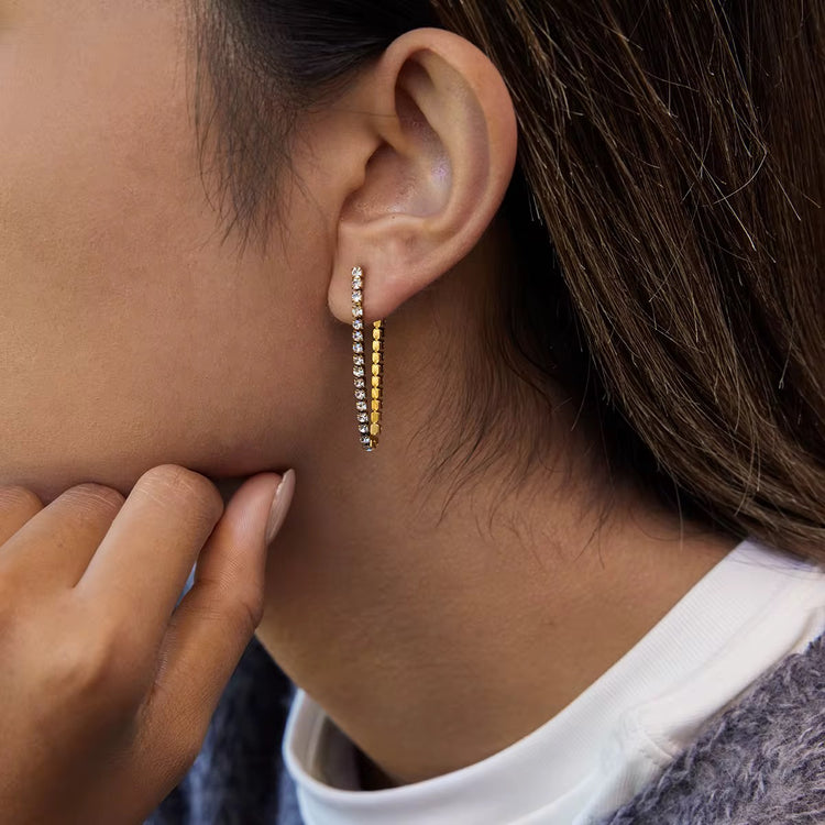 WHITE-ZIRCONIA-DROP-EARRINGS