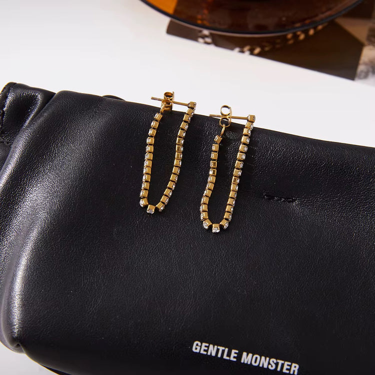 WHITE-ZIRCONIA-DROP-EARRINGS