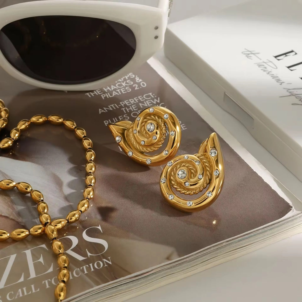 FRENCH VINTAGE STUDS
