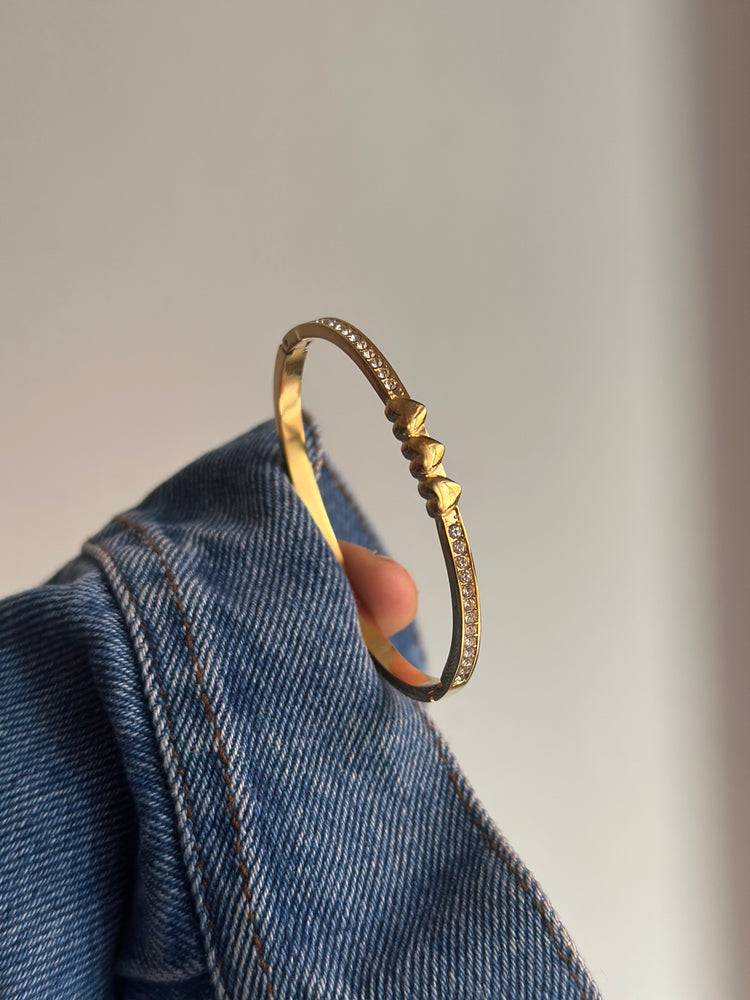 ICY-GIRL-BABY-BRACELET