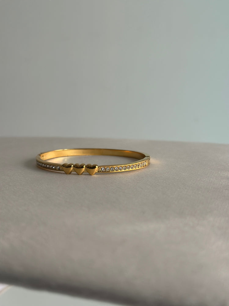 ICY-GIRL-BABY-BRACELET