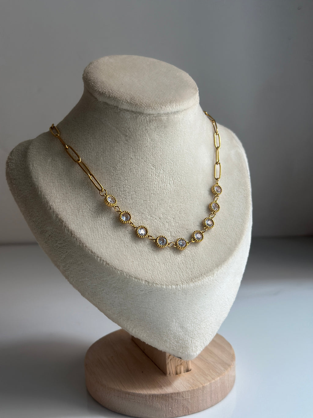 IVORY-NECKLACE