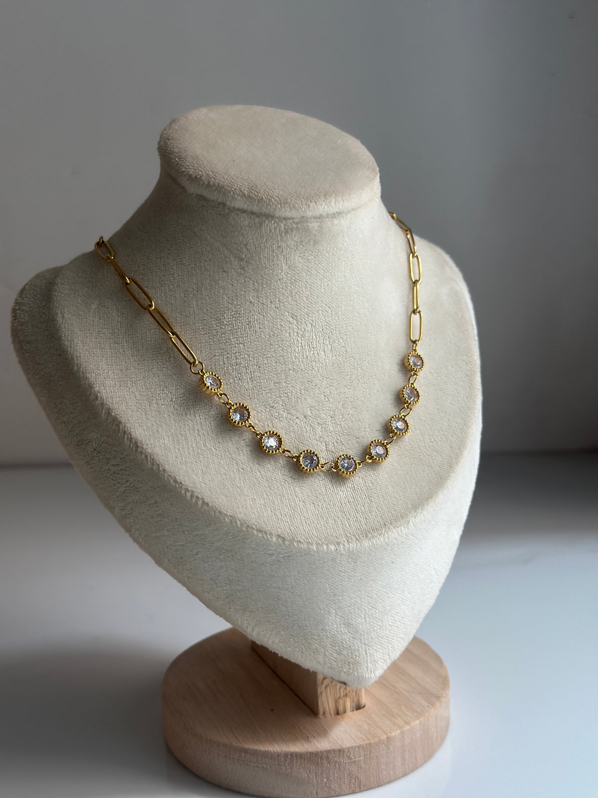 IVORY-NECKLACE