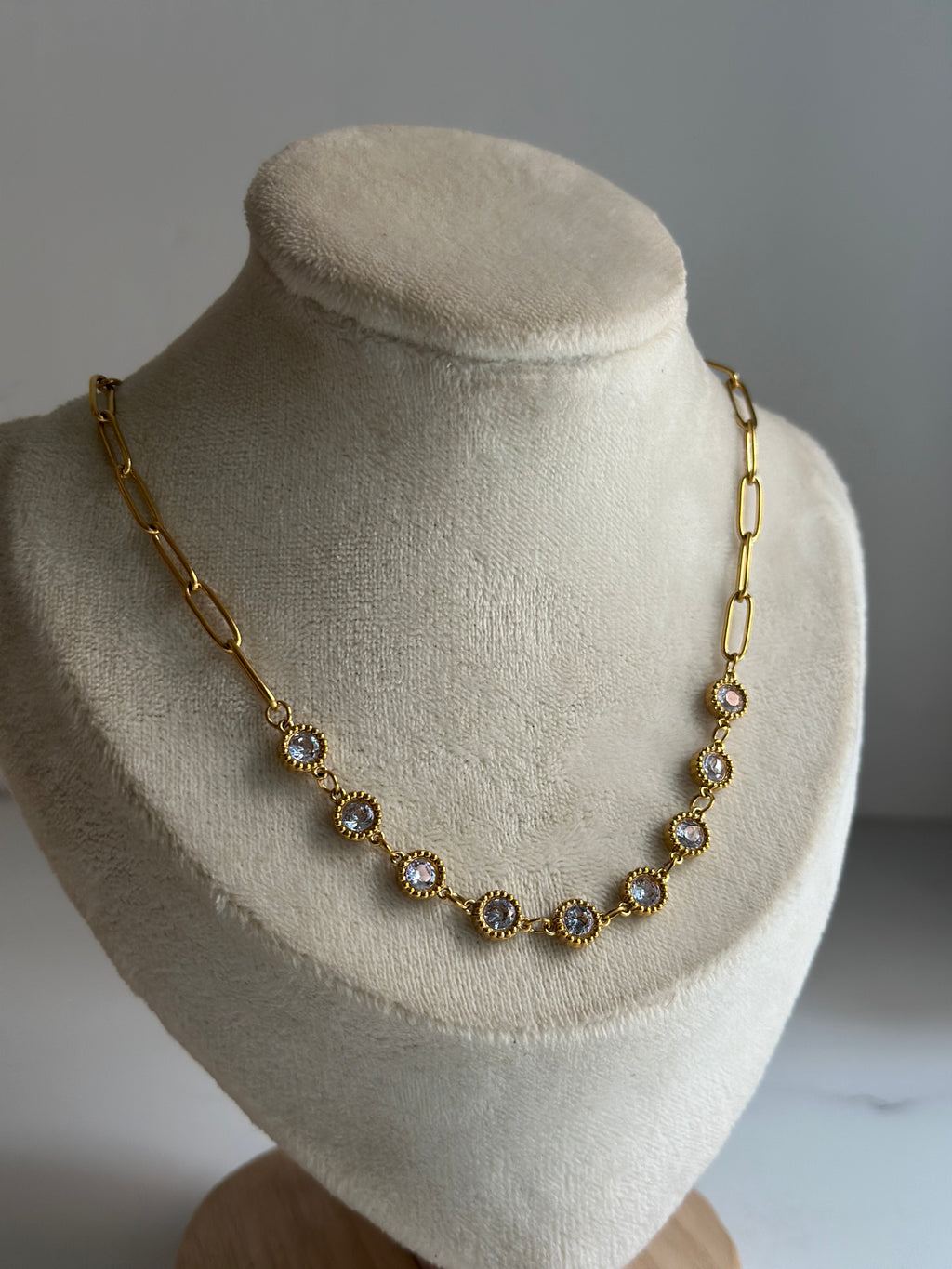 IVORY-NECKLACE