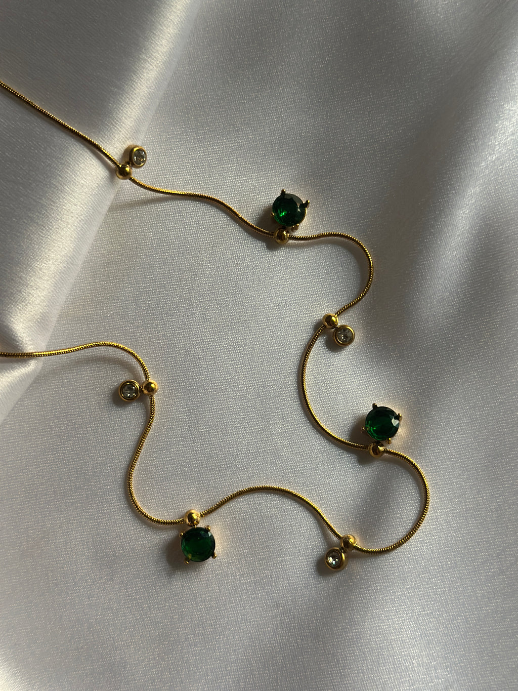 SOLARA NECKLACE EARRINGS COMBO SET(GREEN)