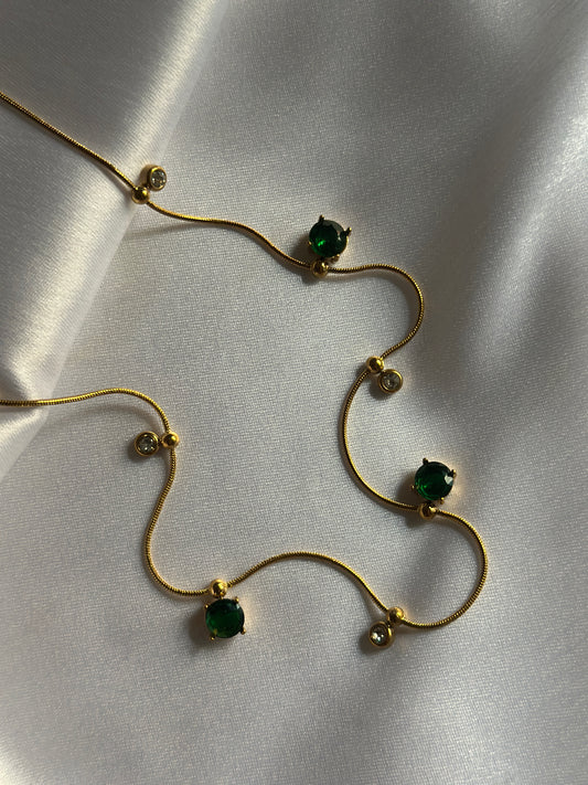 SOLARA NECKLACE EARRINGS COMBO SET(GREEN)