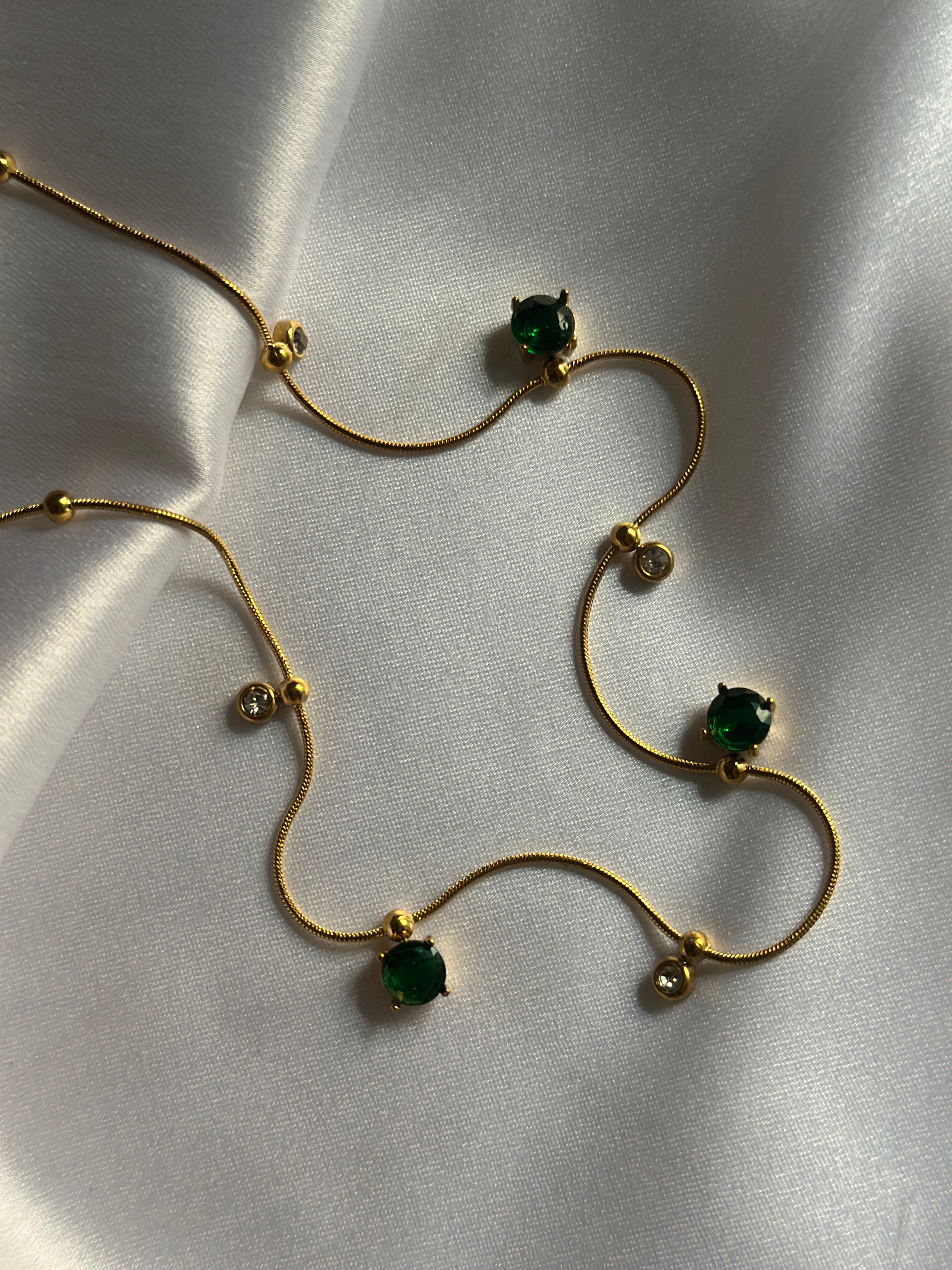 SOLARA NECKLACE EARRINGS COMBO SET(GREEN)
