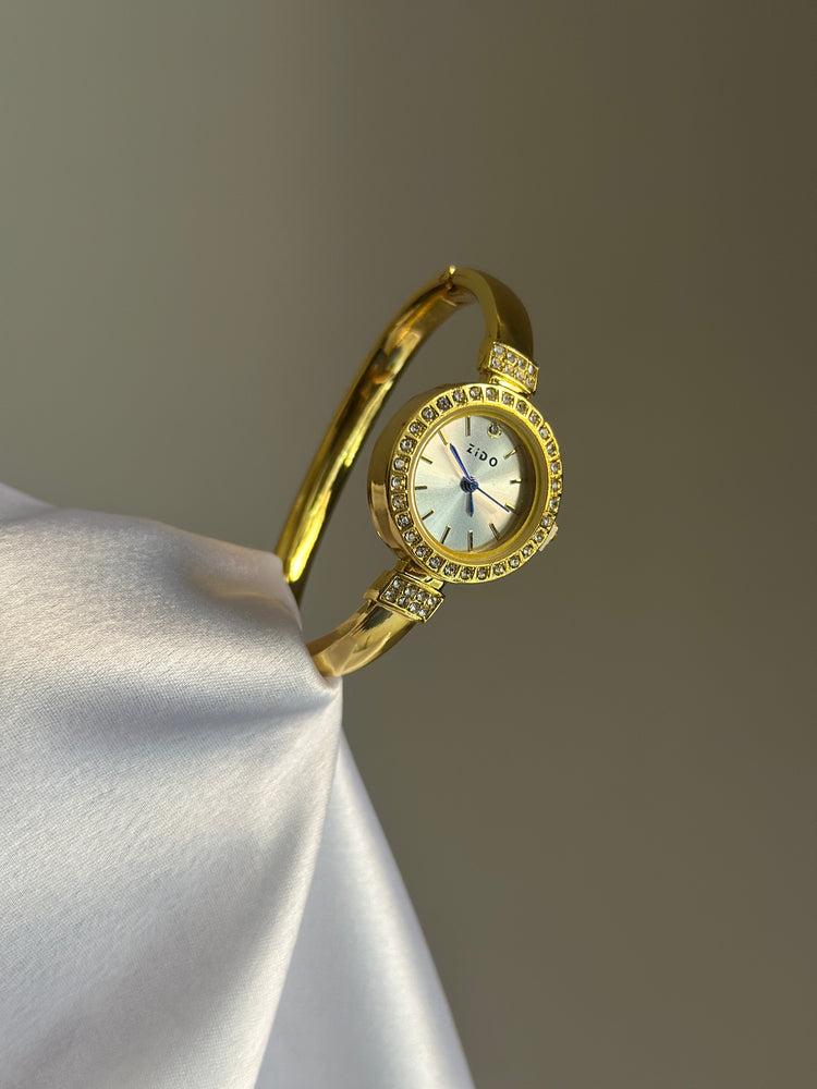 DAISY-VINTAGE-WATCH