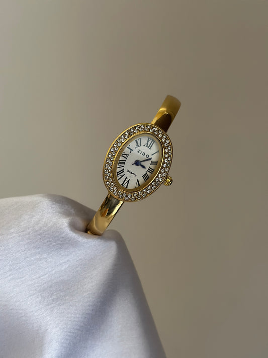 VINTARO CLASSIC WATCH( WHITE)