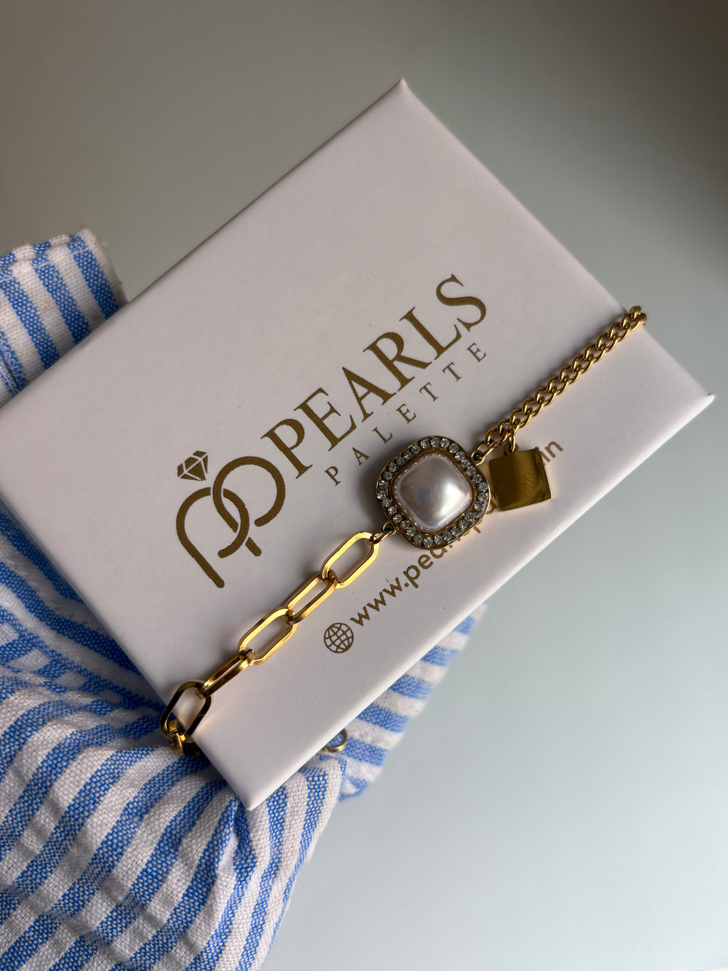 DOVE BRACELET