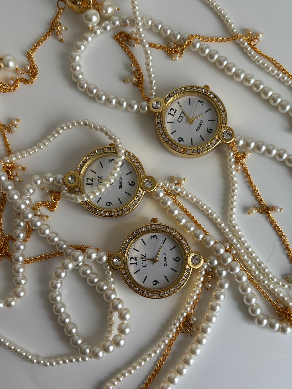 MEERA PEARL HERITAGE WATCH AND BRACELET