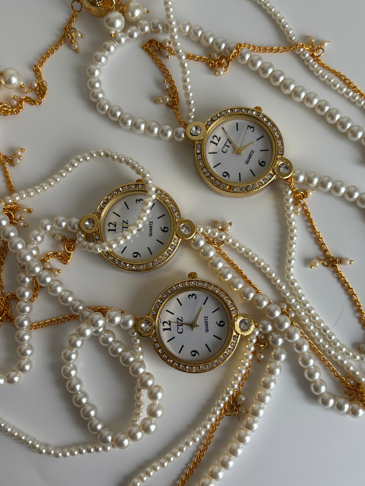 MEERA PEARL HERITAGE WATCH AND BRACELET