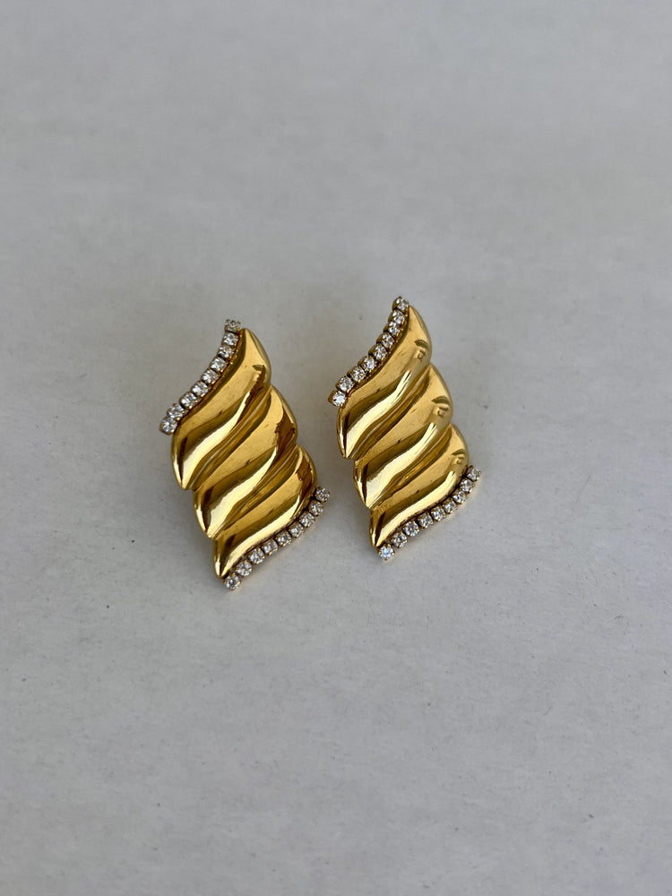 ZAVERI-WINGS-EARRINGS