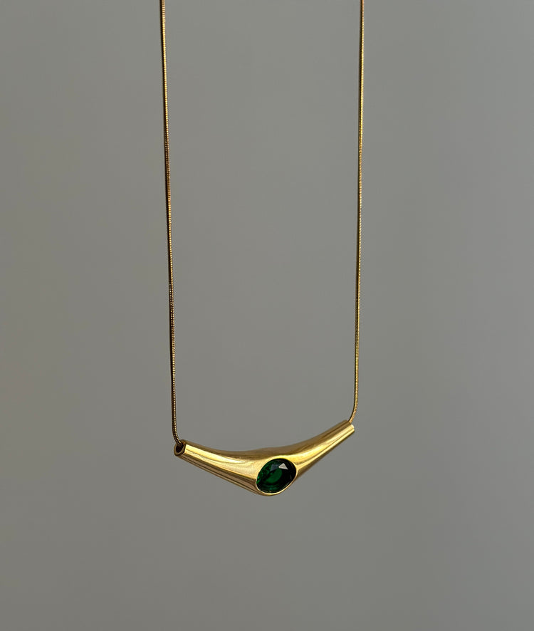 GEORGIA-PREMIUM-NECKLACE