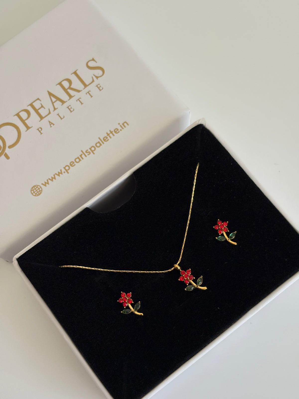 ROSY NECKLACE SET