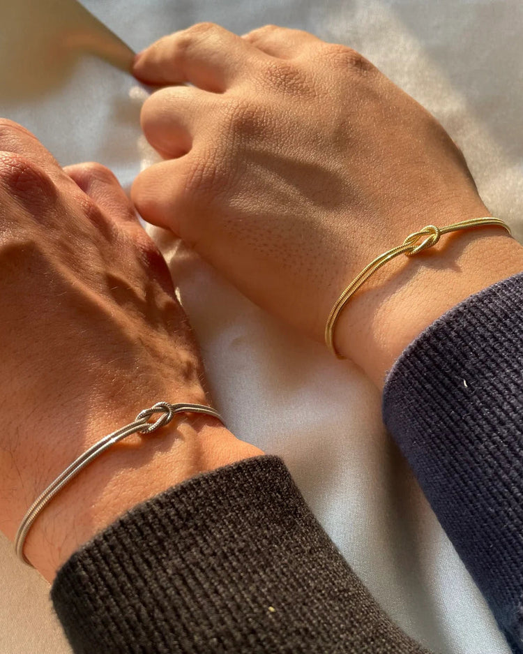 LOVE-BOND-UNISEX-BRACELETS-SET-OF-2