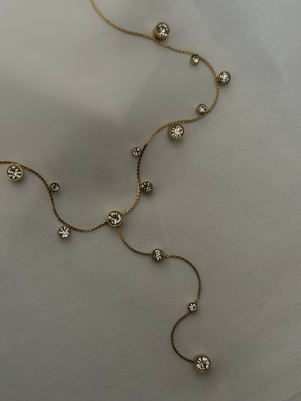 NEWYORK-BEAUTY-LONG-NECKCHAIN