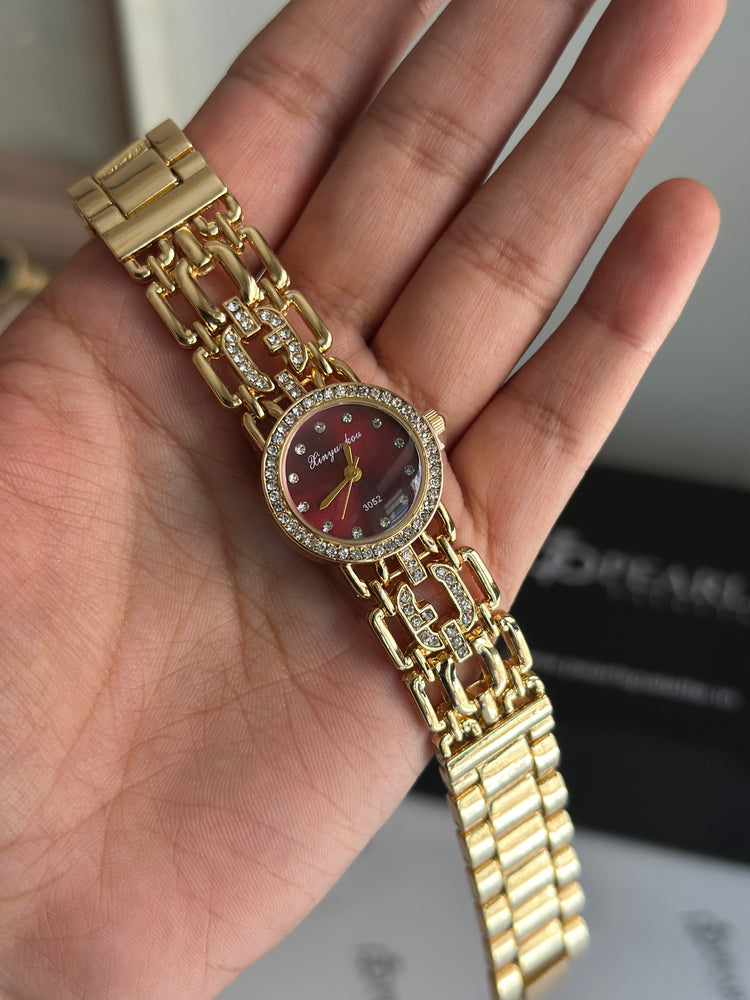 CRIMSON MAJESTY VINTAGE WATCH