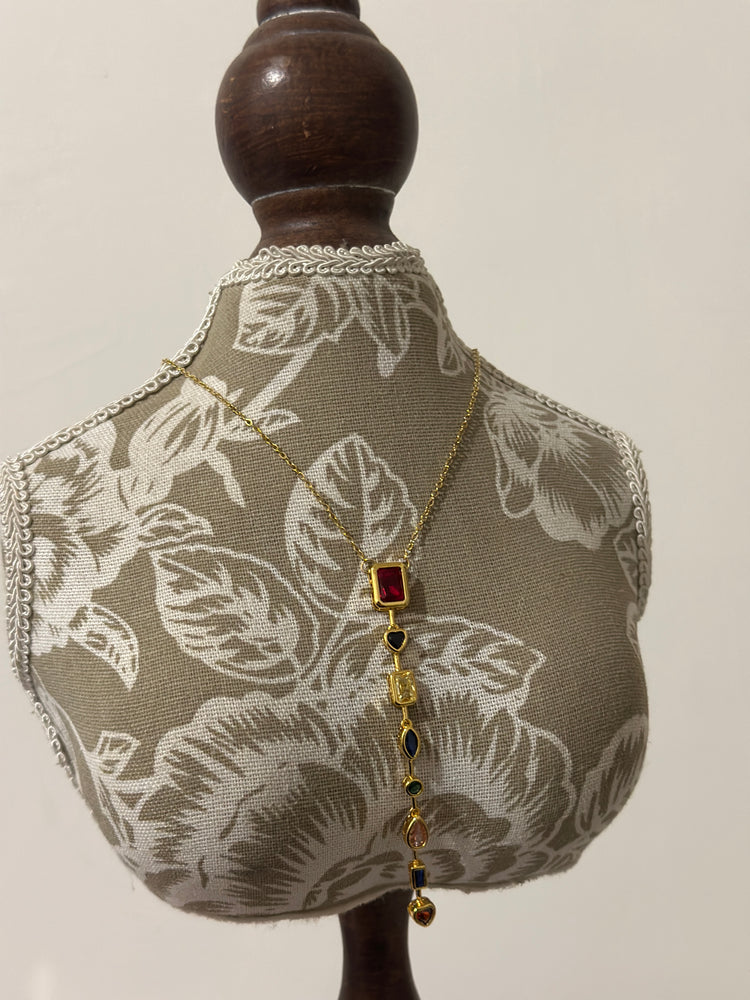 BROOKLYN- SAGA-LONG-CHAIN-NECKLACE