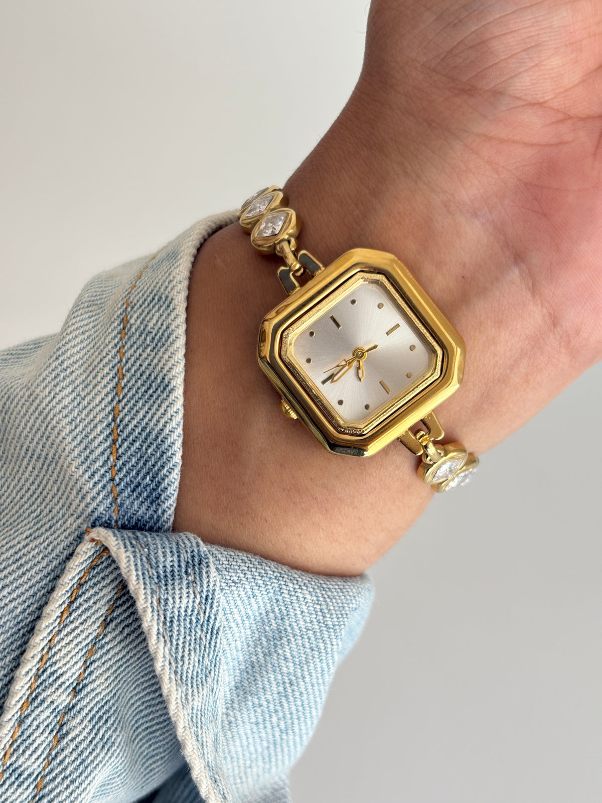 ILEANA VINTAGE WATCH