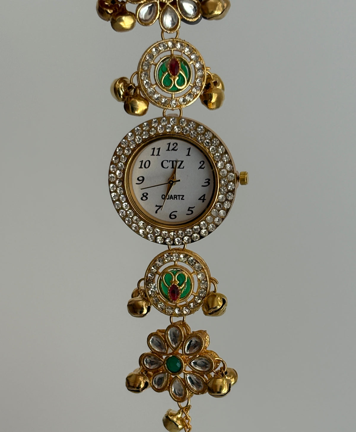 TANVi HERITAGE WATCH