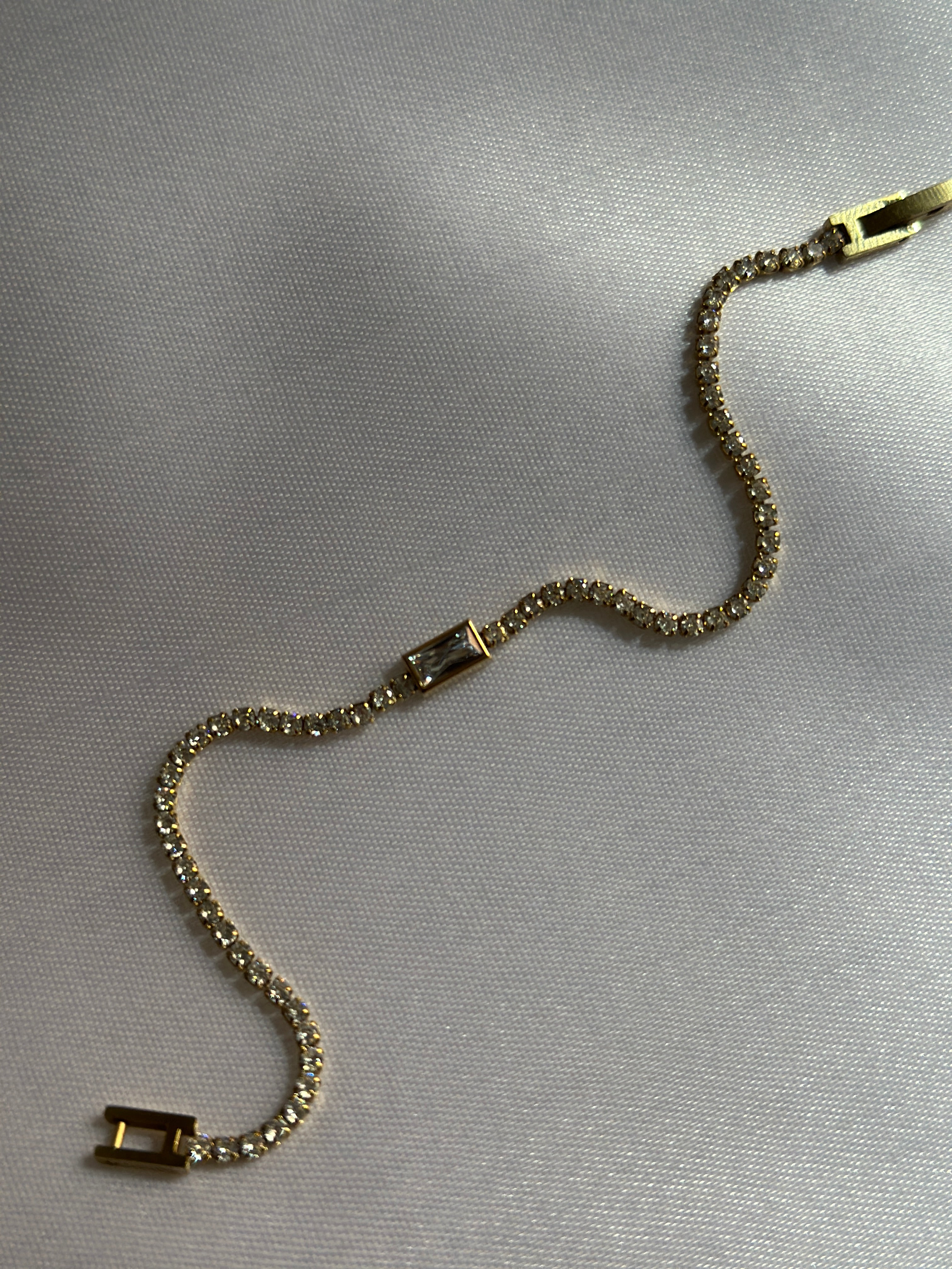 The-Demi-Tennis-Bracelet
