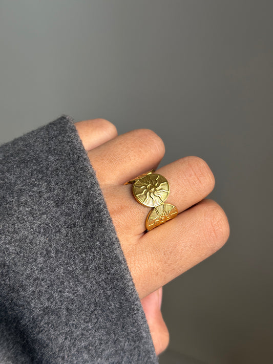 VACAY ADJUSTABLE RING