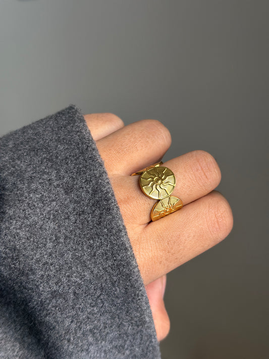 VACAY ADJUSTABLE RING