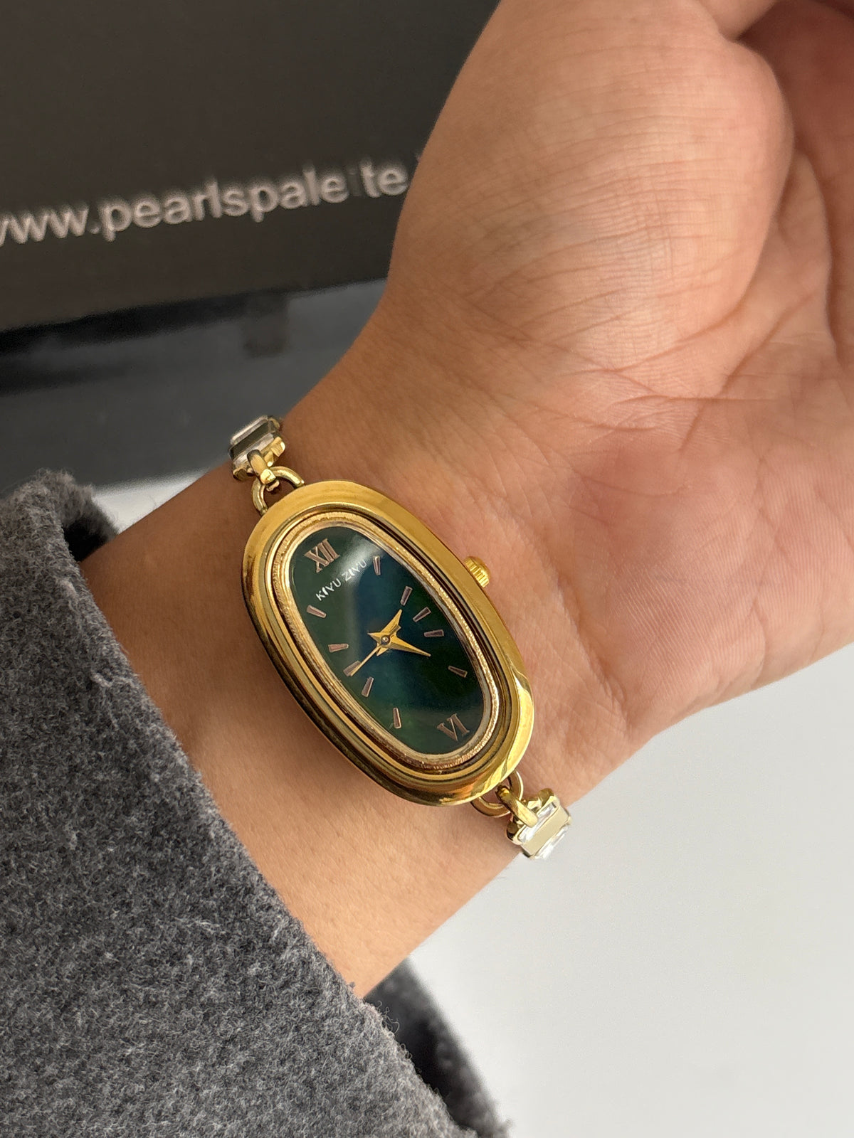 SASHA VINTAGE WATCH