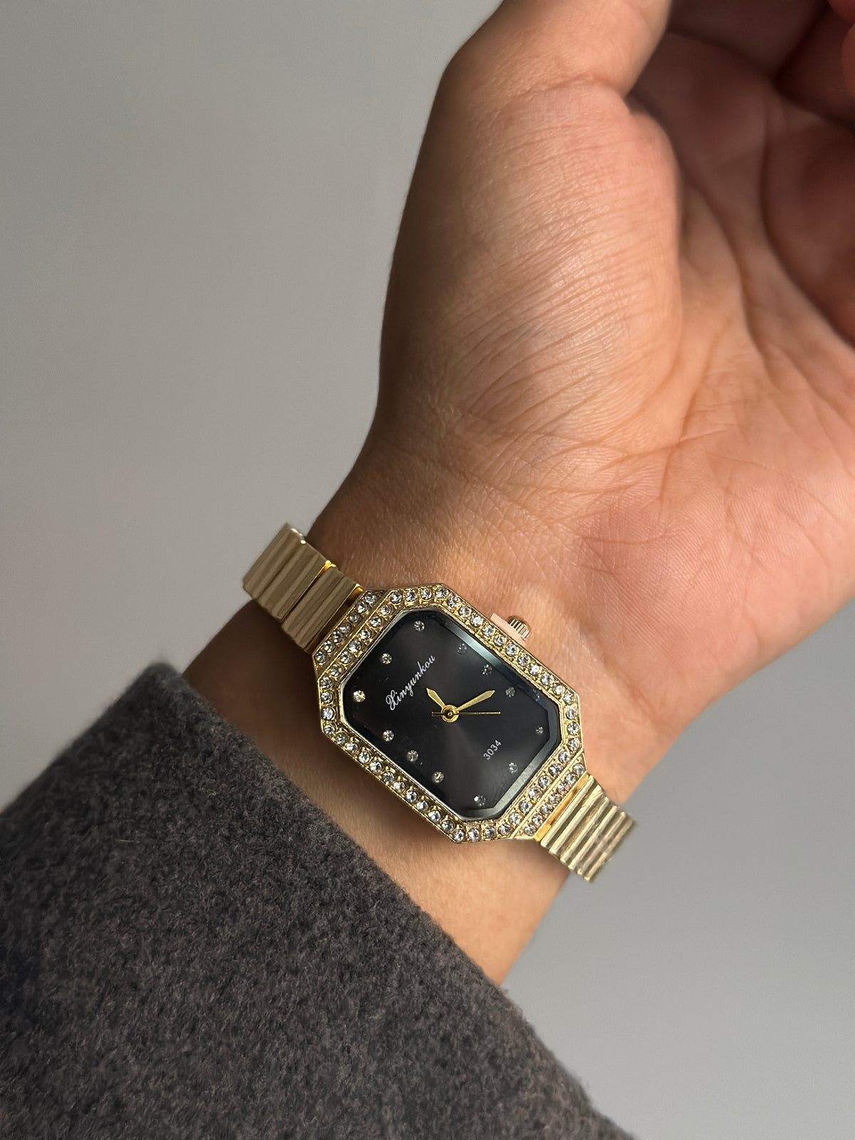 CRYSTAL BOOM( BLACK DIAL)