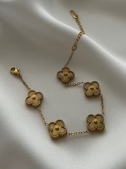 ANA CLOVER BRACELET