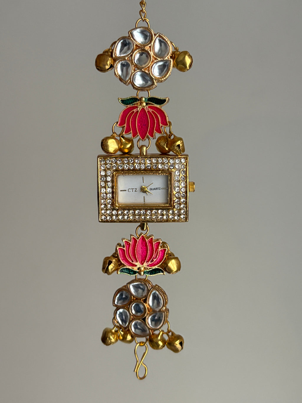 ZAINAB HERITAGE WATCH
