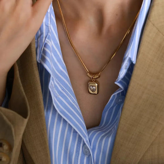 AMARA-NECKLACE