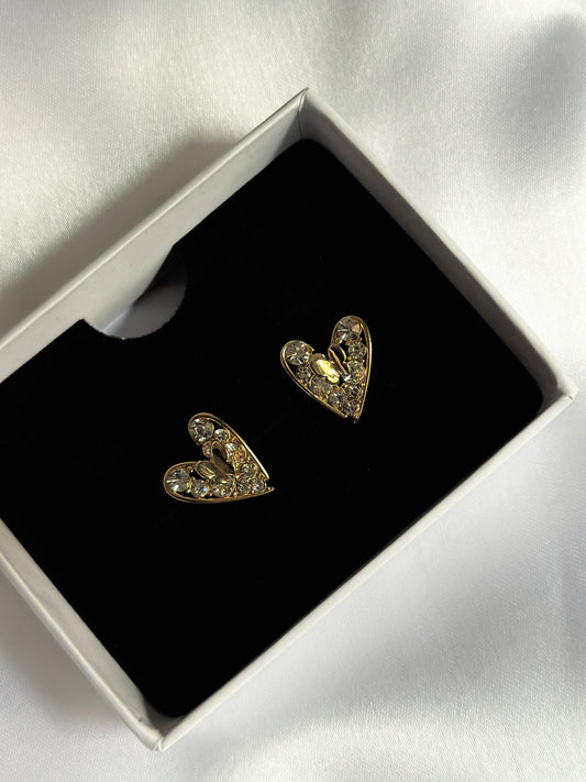 HEART-CRYSTAL-STUDDED-EARRINGS