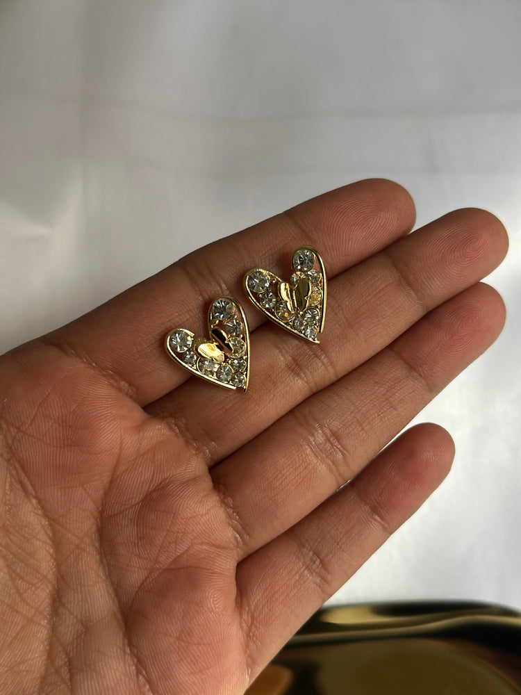 HEART-CRYSTAL-STUDDED-EARRINGS