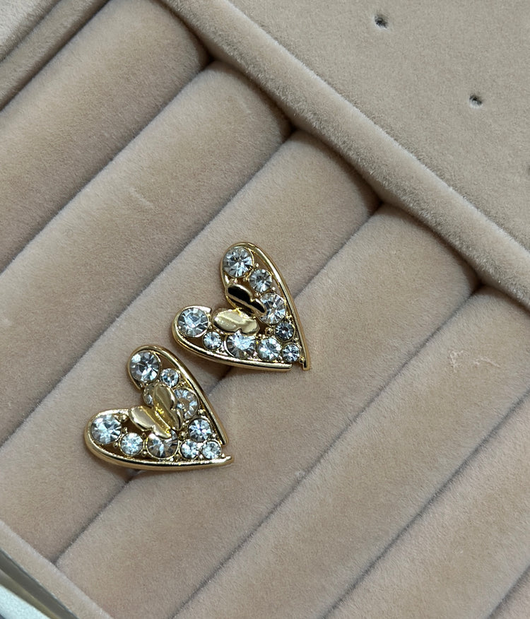 HEART-CRYSTAL-STUDDED-EARRINGS