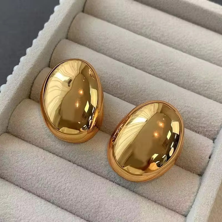 ELARA OVAL STUDS