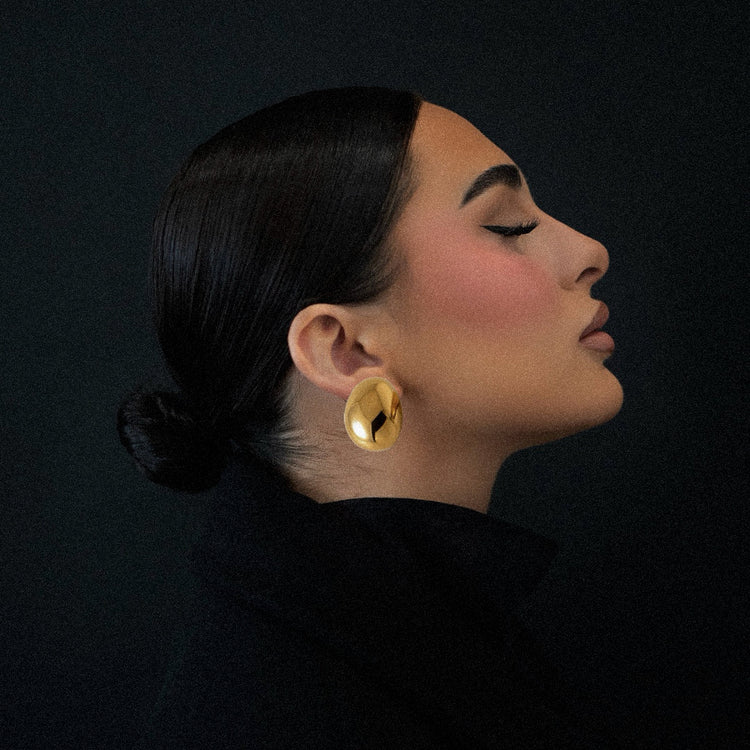 ELARA OVAL STUDS